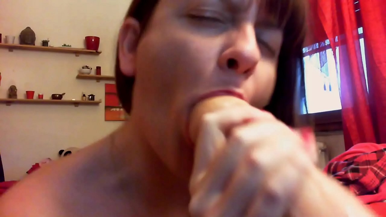 ចំណុចកំពូលដ៏អស្ចារ្យសម្រាប់ប្អូនស្រីកខ្វក់របស់អ្នក បើកមាត់របស់អ្នកហើយផឹកវាទាំងអស់។